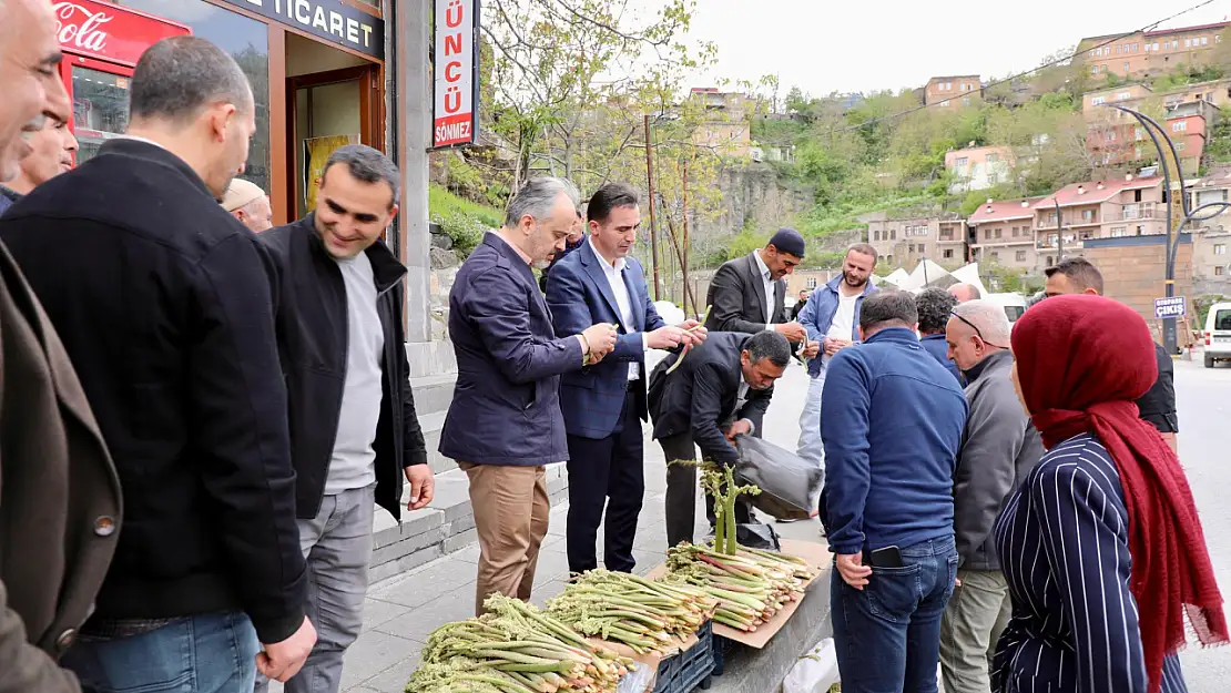 Vali Ahmet Karakaya'dan Esnaf ve Vatandaş Ziyareti