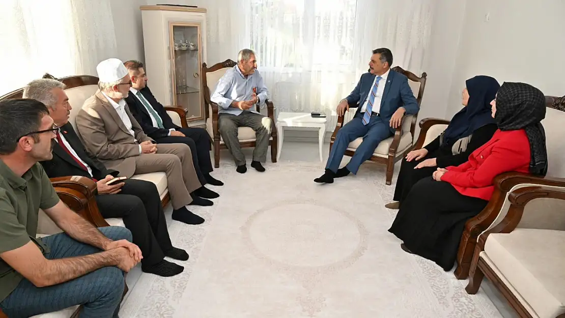 Vali Çiftçi, Şehit Ailesine Moral Ziyareti Gerçekleştirdi
