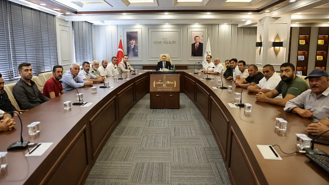 Vali Ercan Turan, Iğdır Küçük Sanayi Esnafıyla Buluştu