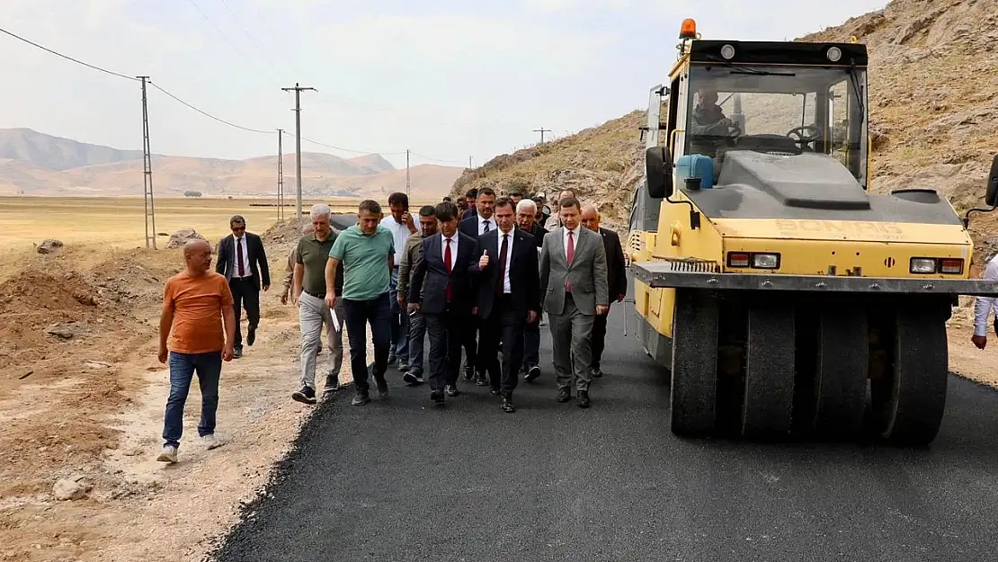 Vali Karakaya'dan asfalt çalışmaları denetimi: Güvenli ulaşım vurgusu