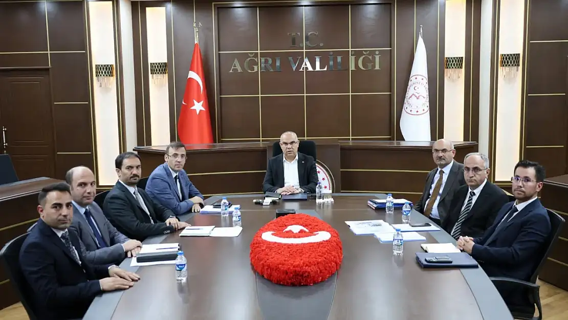 Vali Koç başkanlığında hizmet değerlendirme toplantısı yapıldı