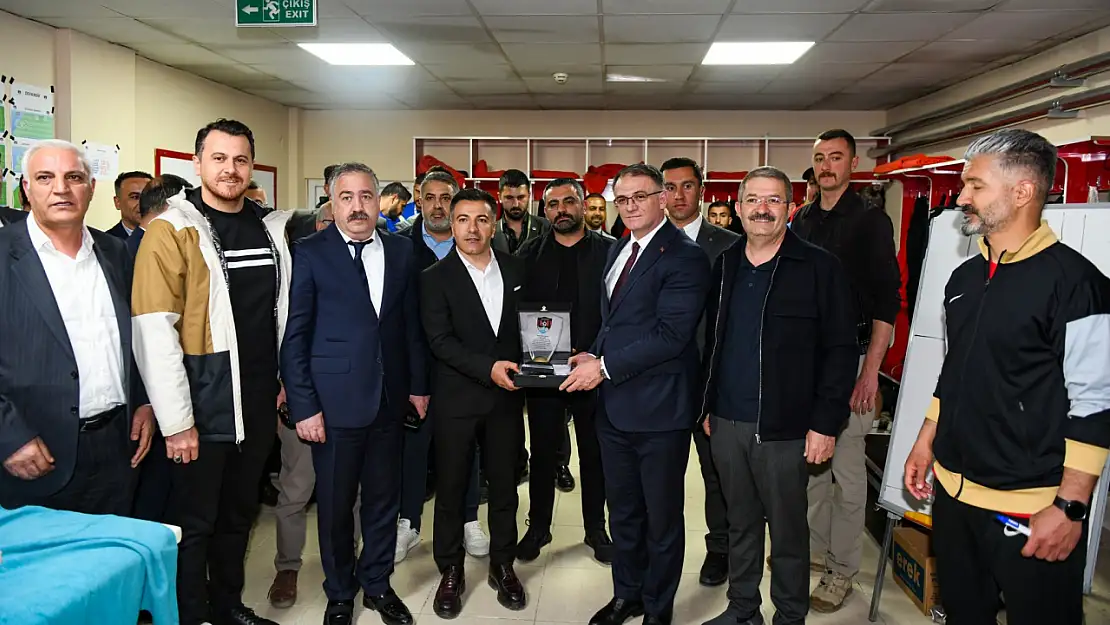 Vali Ozan Balcı'dan Vanspor'a Tam Destek