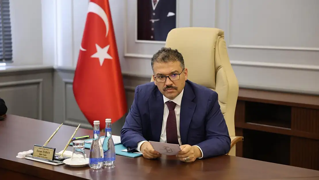 Vali Turan, Halk Günü Buluşmasında Vatandaşlarla Bir Araya Geldi