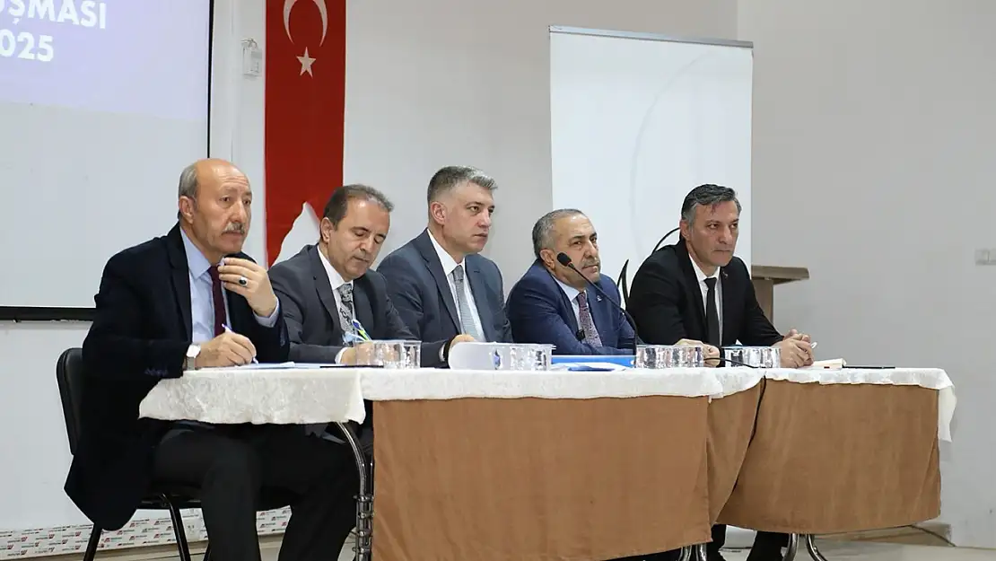 Van Belediyesi, Muhtarlarla Sorunları Görüştü: İşbirliği ve Çözüm Taahhüdü!
