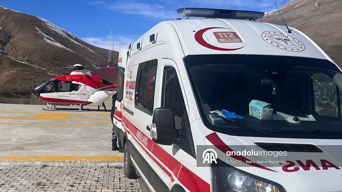 Van'da 4 aylık bebek ambulans helikopterle hastaneye sevk edildi