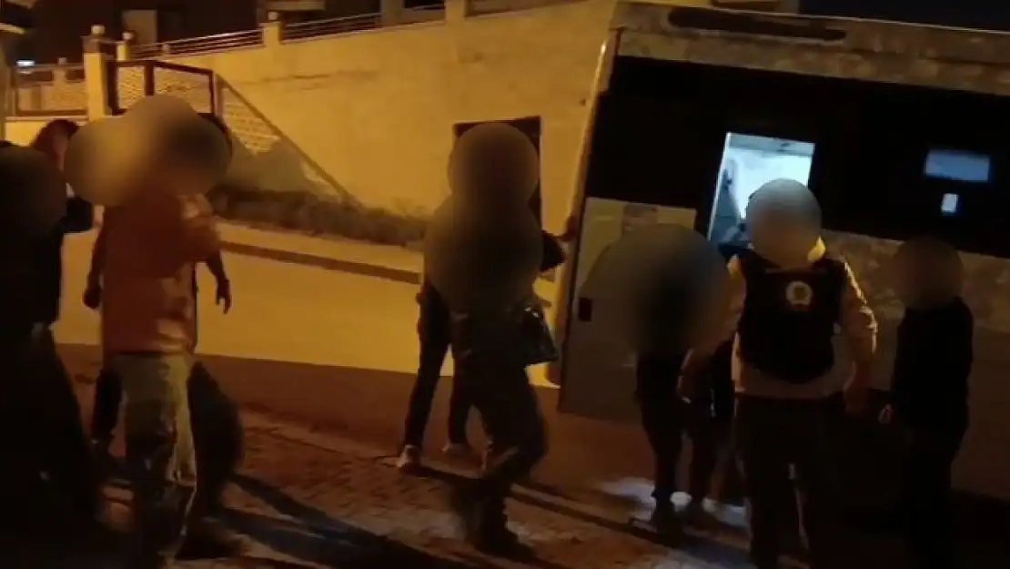 Van'da 9 Kişiye Organizasyon Suçlamasıyla Yasal İşlem Başlatıldı