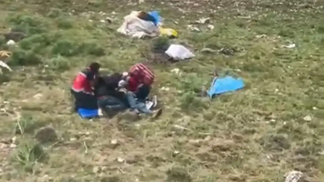 Van'da Dağlık Alanda Bayılan Çobana Hava Yardımı Yapıldı!