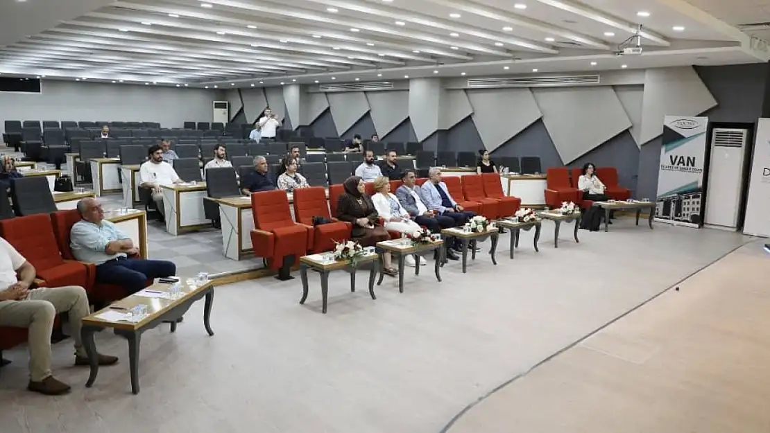 Van'da İmalat Sanayinde Yeşil Dönüşüm İçin Program Düzenlendi