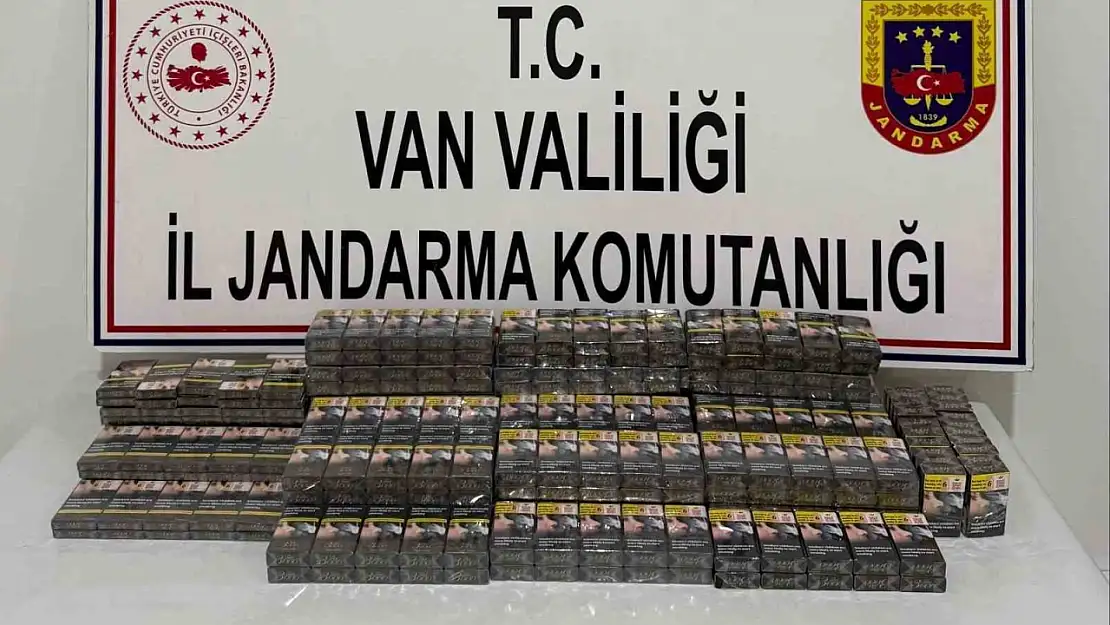Van'da jandarma kaçak sigara operasyonunda 8 şüpheli yakalandı, 1778 paket ele geçirildi