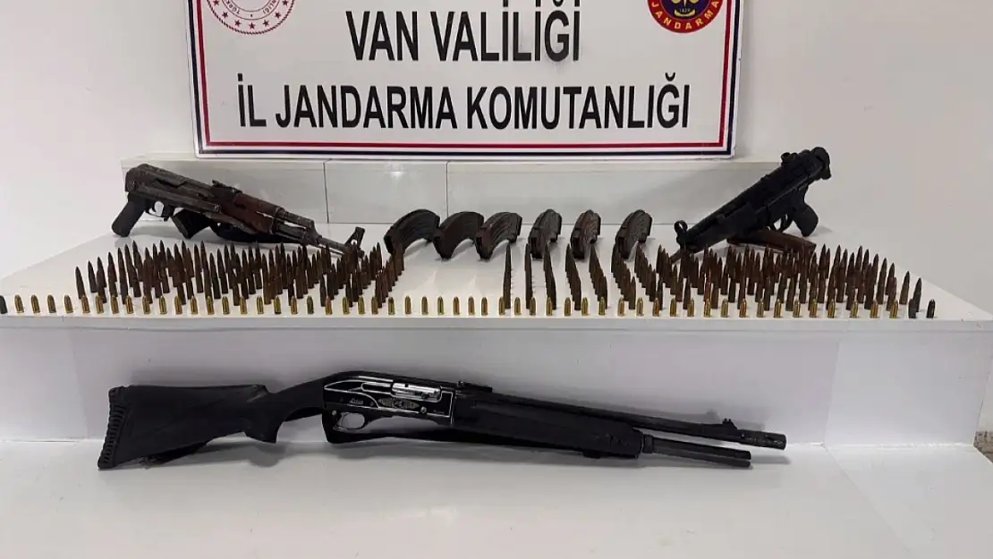 Van'da Jandarmadan Operasyon: Silahlar ve Mühimmat Ele Geçirildi