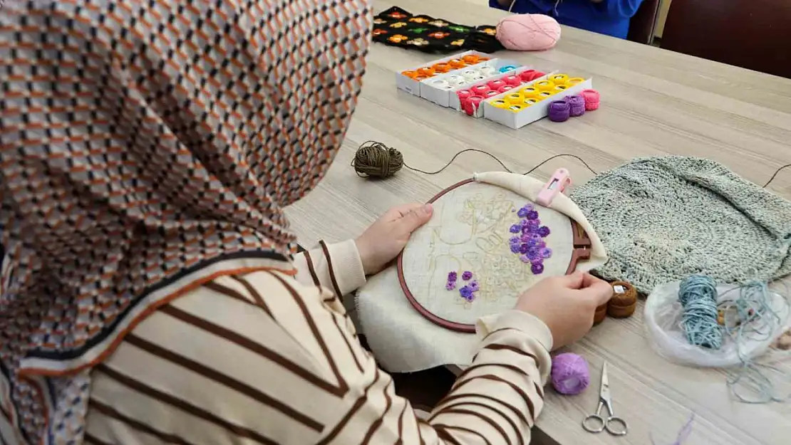 Van'da kadınlara ücretsiz meslek ve sosyal yaşam fırsatı