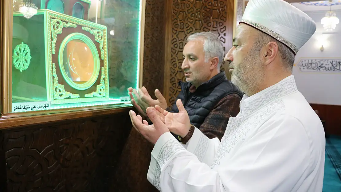 Van'da Sakal-ı Şerif'e yoğun ilgi