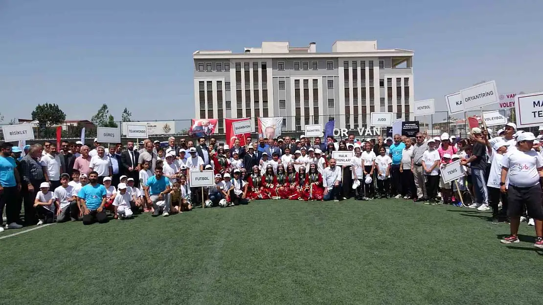 Van'da Yaz Spor Okulları Açıldı: Gençler İçin Sağlıklı ve Eğlenceli Bir Tatil Programı