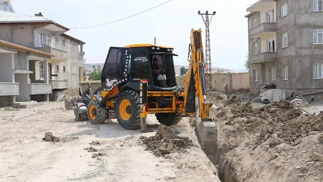 Van Edremit, doğal gaz altyapısı için hızla çalışmalara başlıyor