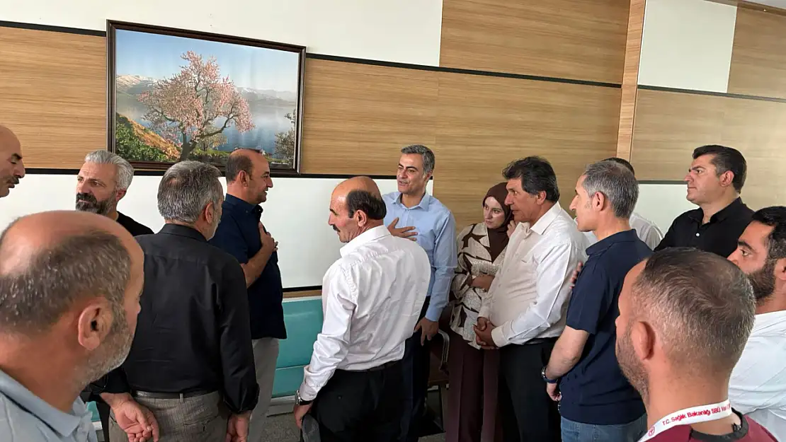 Van Edremit'te Hastane Ziyareti: Hastalara Geçmiş Olsun Dileği