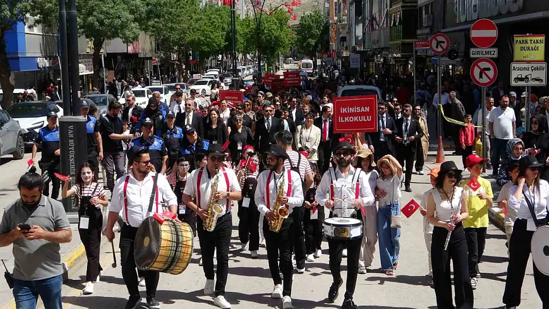 Van OSB Başkanı Aslan: 19 Mayıs, bağımsızlık ve vatan mücadelesinin simgesidir