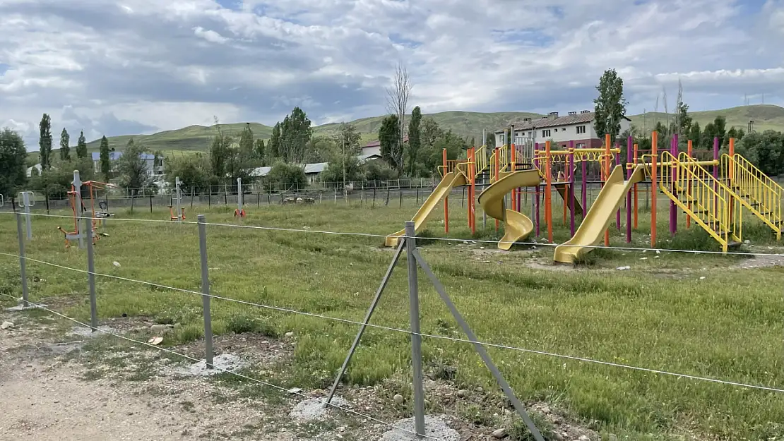 Varto'da Çocuk Parkı Yeniden Hayata Geçiyor, Mahalledeki Birlikteliği Güçlendiriyor