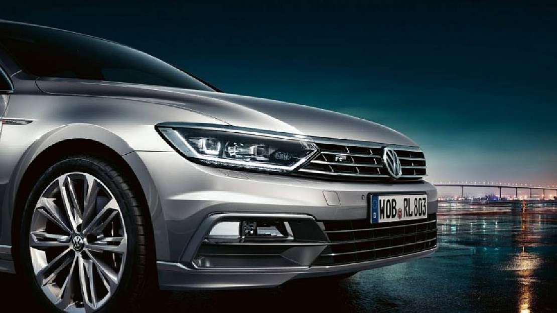Volkswagen Passat, tek depoyla 2455 km rekoru ile otomotiv dünyasında şaşırttı!