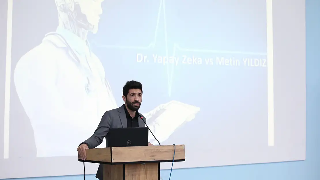 Yapay zeka sağlık alanında neleri değiştirebilir? Ağrı'da uzmanından çarpıcı sunum