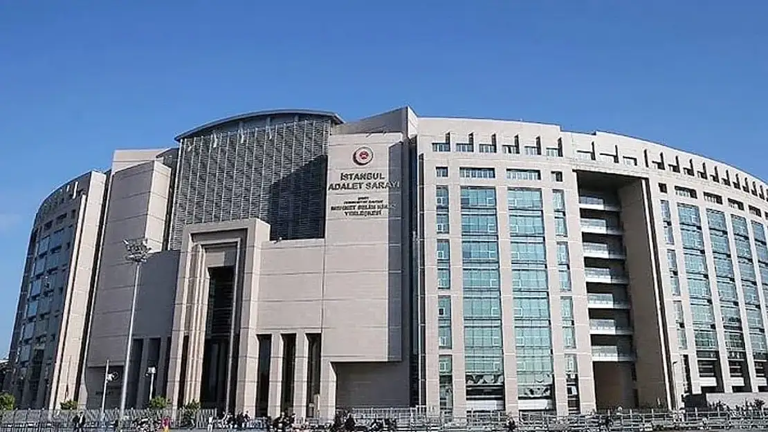Yener Toruner: Kimdir? Nerelidir ve Ne İş Yapmaktadır? Özgür Özel'in Değerlendirmesi