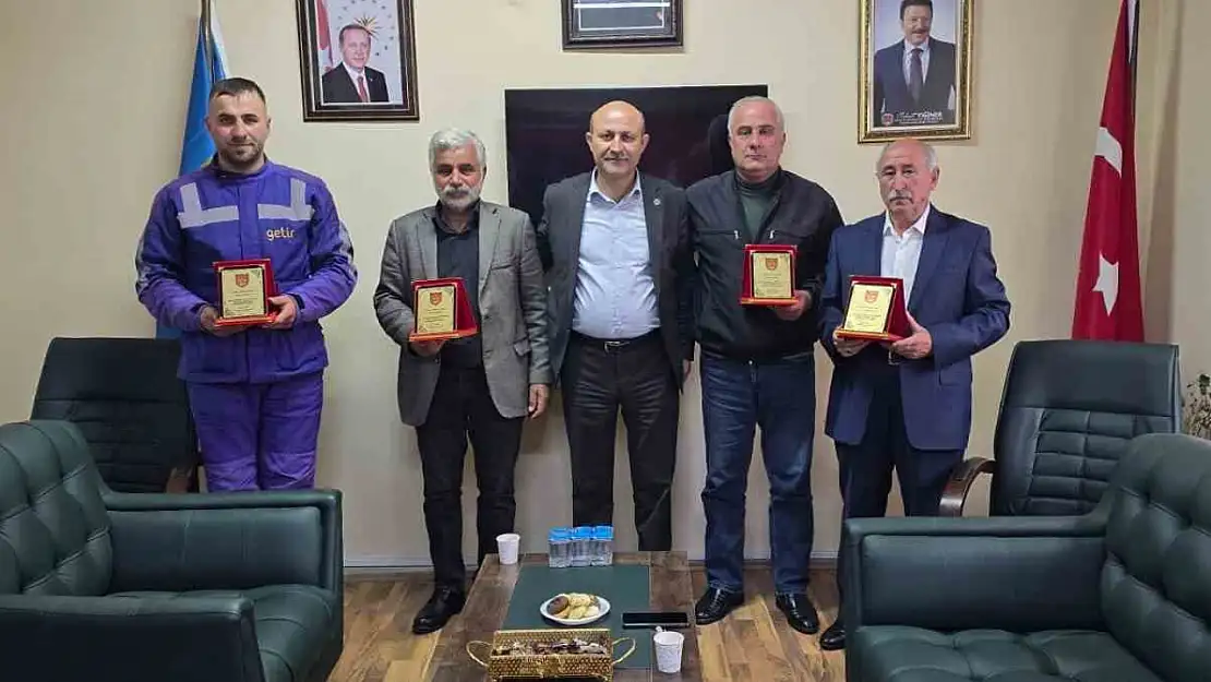 Yılın Şoförleri Kars'ta Ödüllendirildi