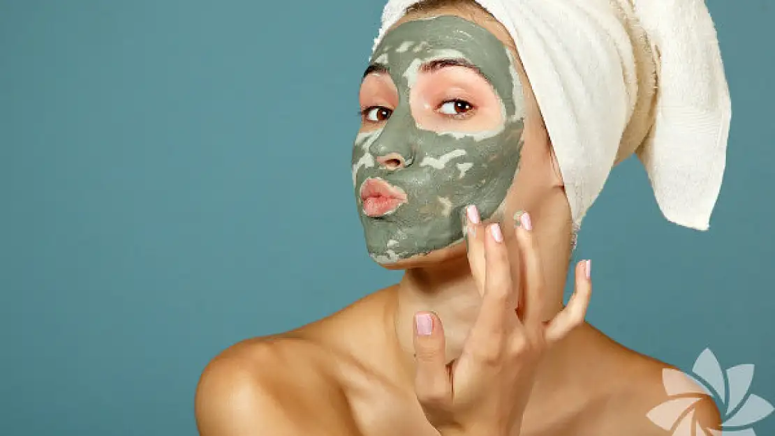 Yüz Maskeleri İçin En Etkili 7 Besin Maddesi