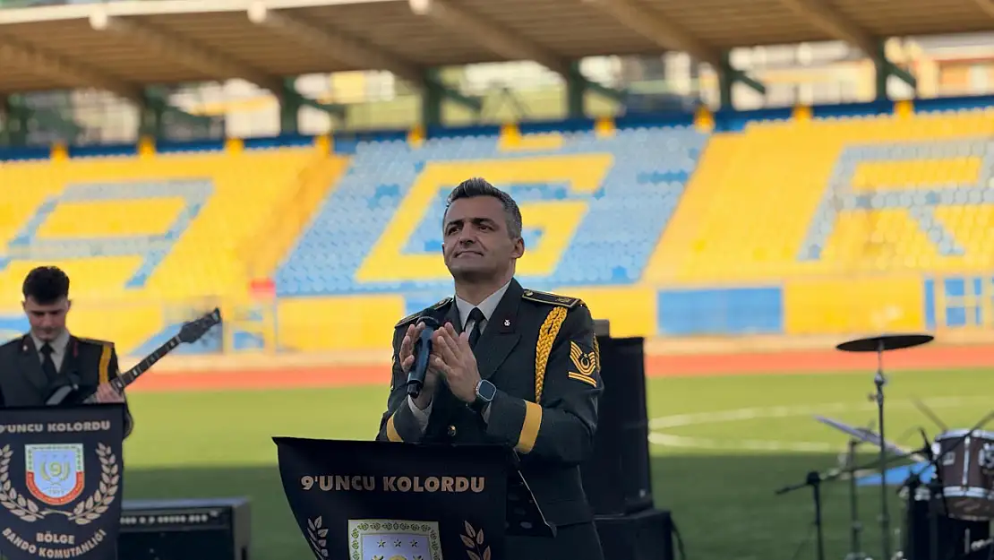 Zafer Bayramı etkinlikleri Ağrı'da büyük ilgi gördü