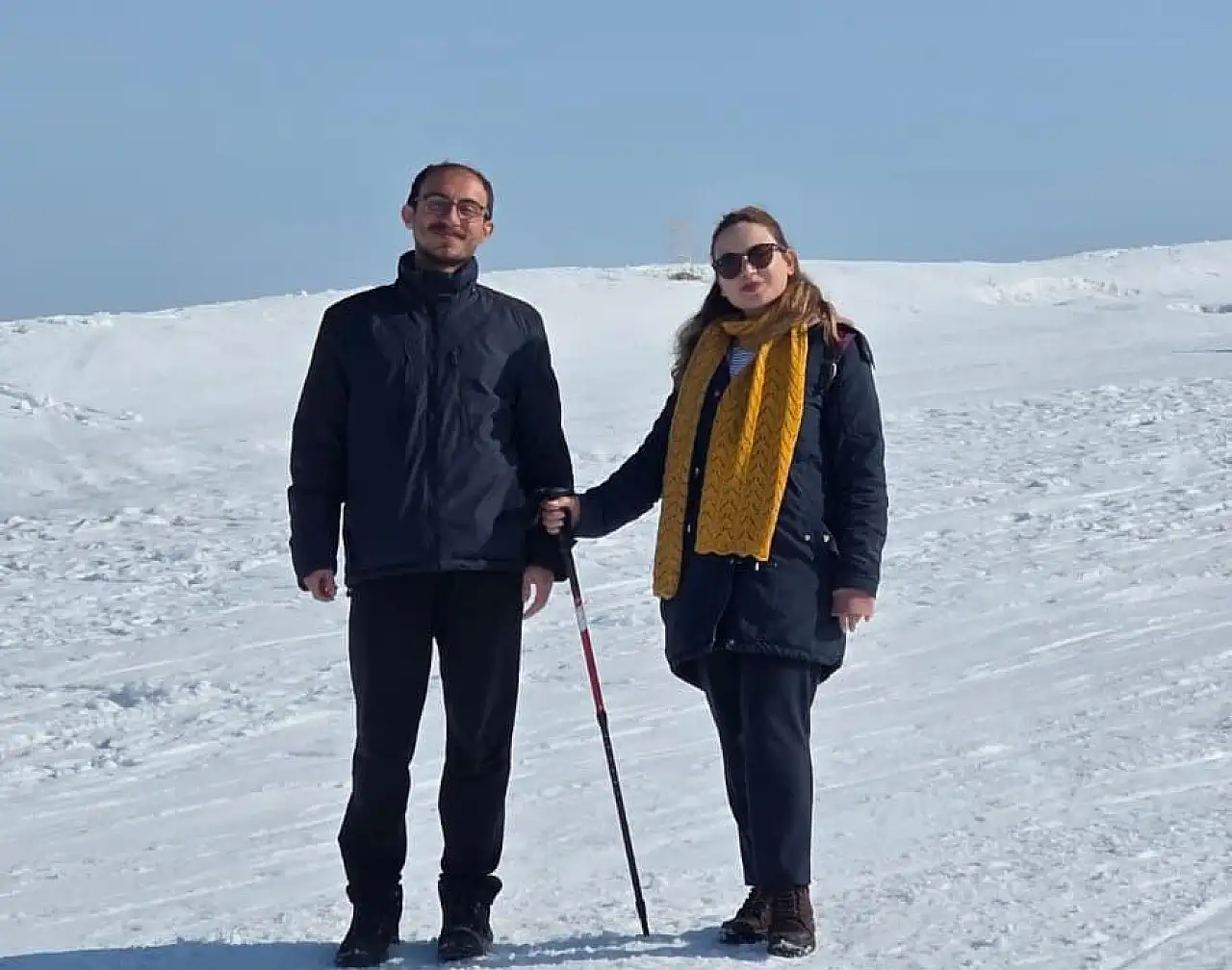 Doğubayazıtlı doğaseverler Küpkıran'da kayak yaptı