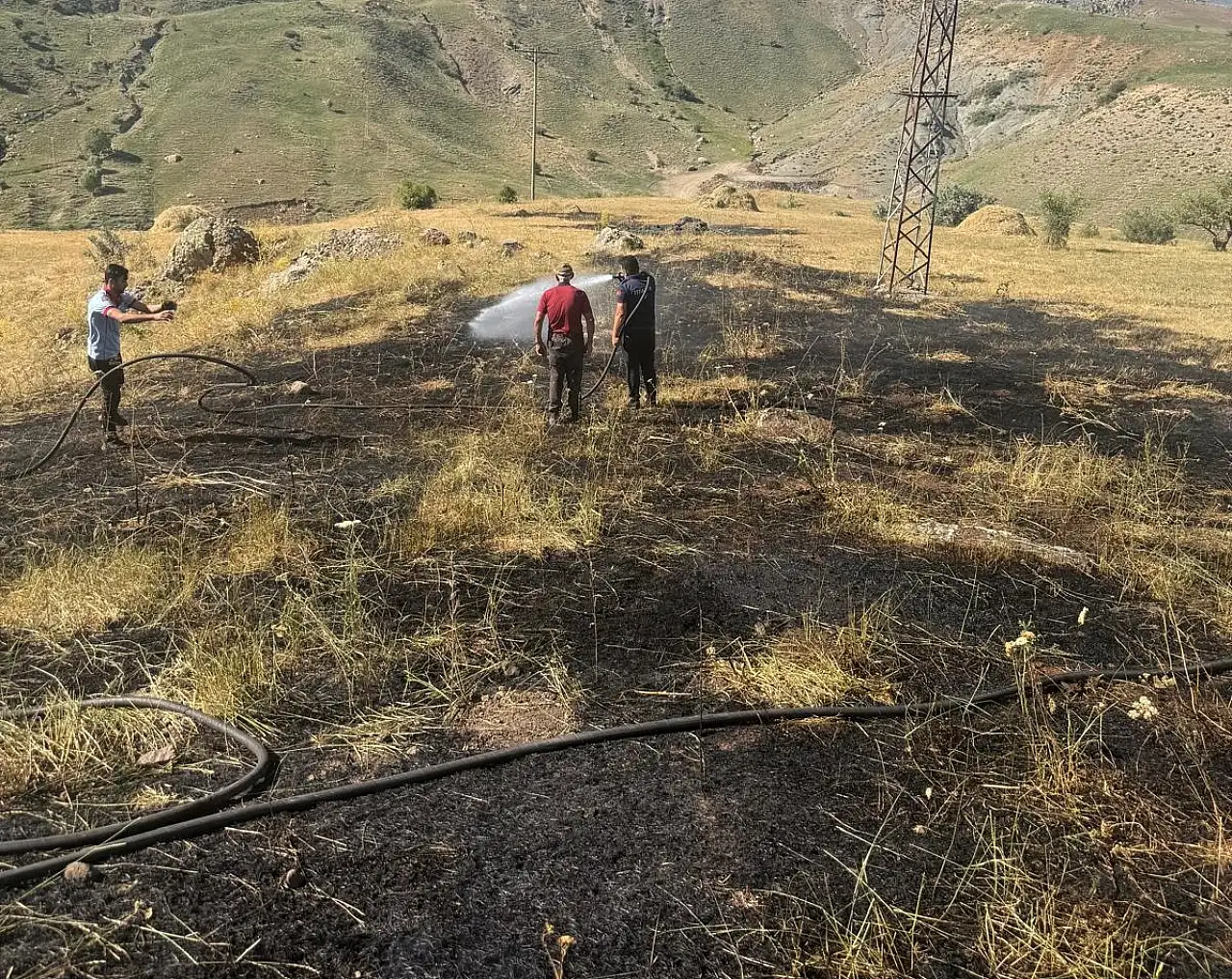 Cumaçay'da ot yangını büyümeden söndürüldü
