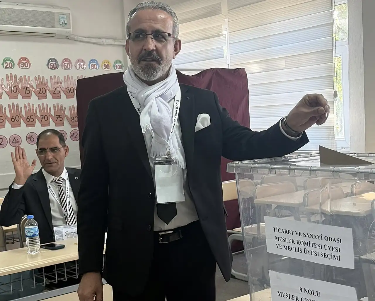 ATSO'da sandık heyecanı başladı! Mavi ve beyaz pusula yarışıyor