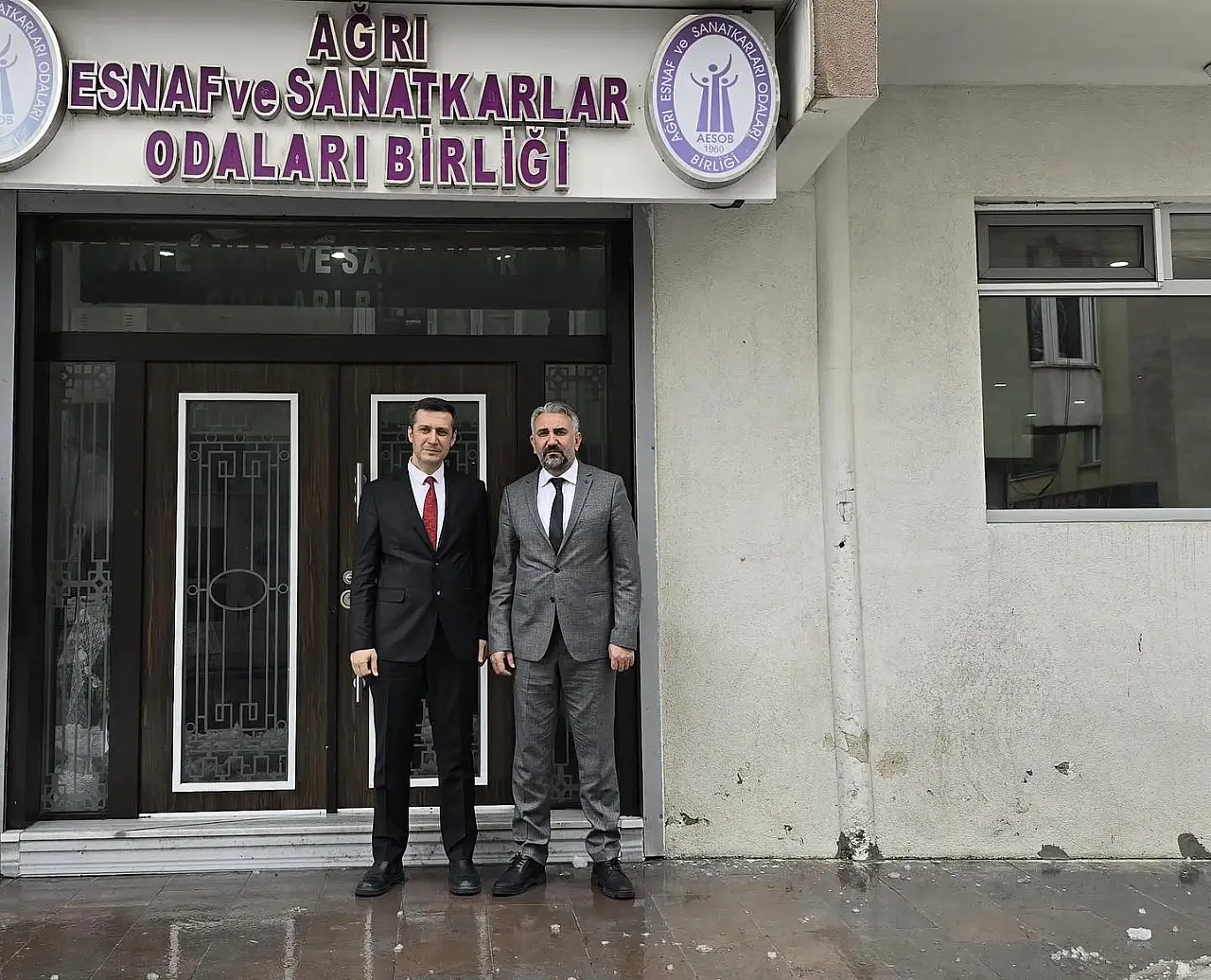 Başkan Hatunoğlu'na tebrik ziyaretleri sürüyor