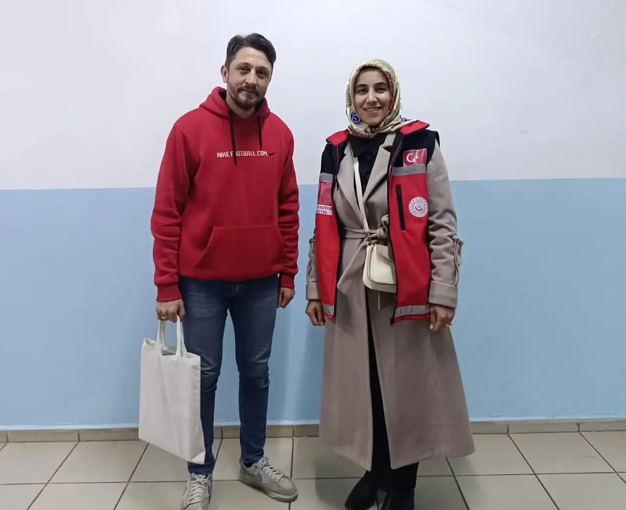 Ağrı'da şehit yakınlarına öğretmenler günü ziyareti