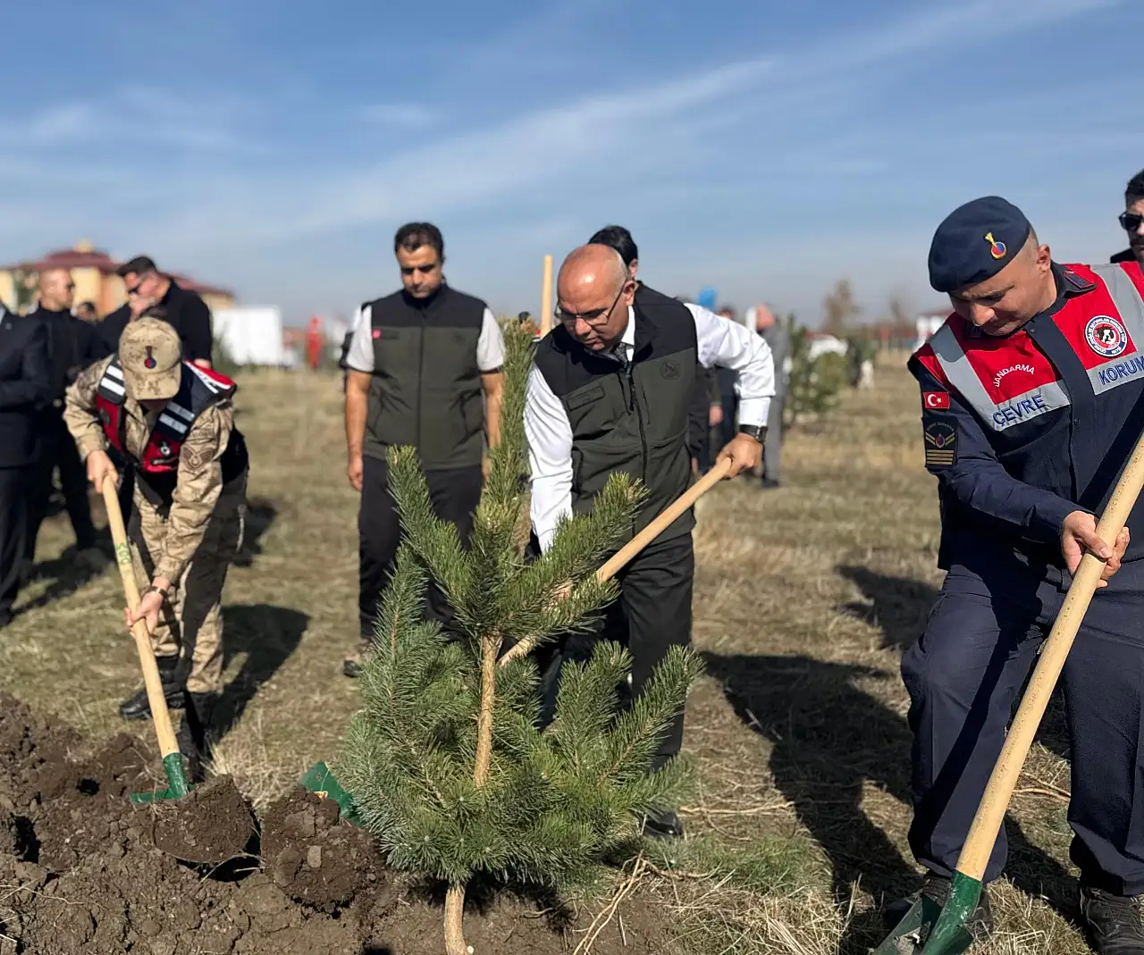 Karaköse Haber, Ağrı'da yeşil vatan seferberliğine tanıklık etti