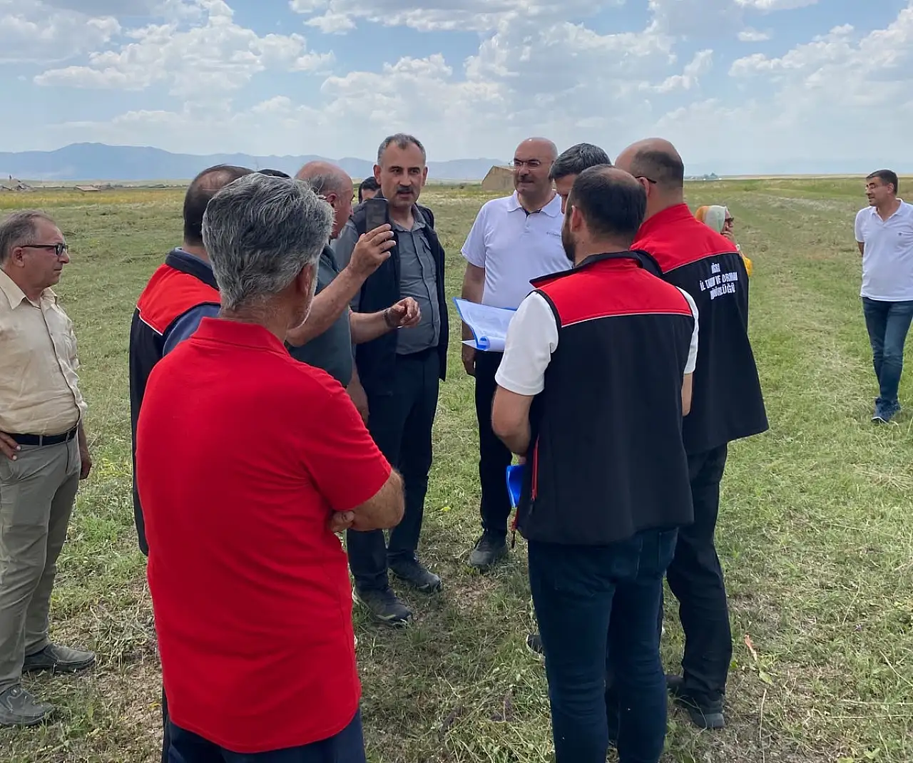 Vali Bozkurt TRT Park ve At Yarışları Alanındaki hazırlıkları yerinde inceledi