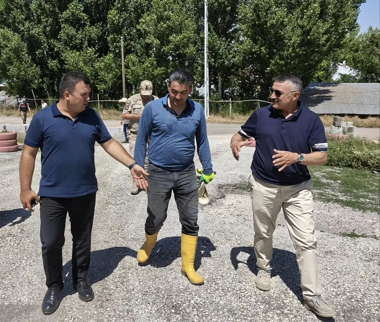 Patnos'ta okul yatırımları sahada takip ediliyor