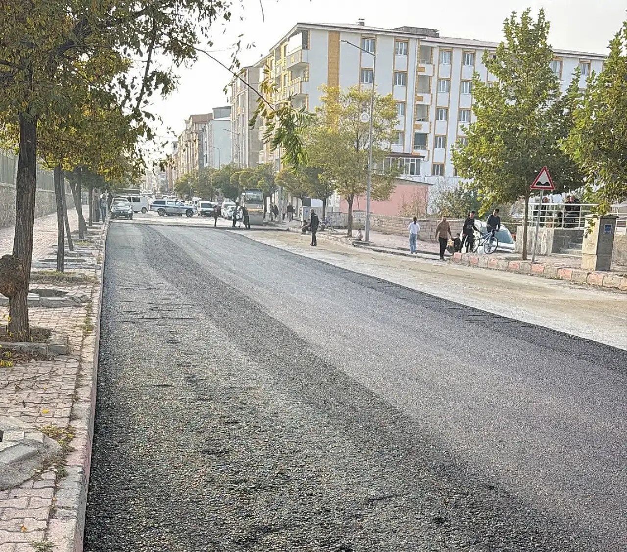 Doğubayazıt'ta stadyum yolu yeni asfalta kavuşuyor