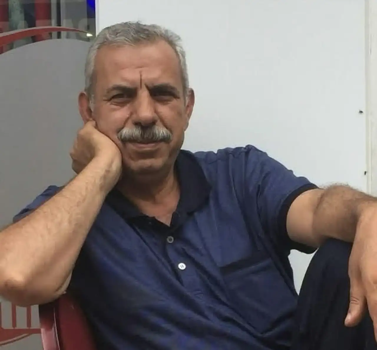 Ağrı'da iş yerinde kalp krizi geçiren esnaf hayatını kaybetti