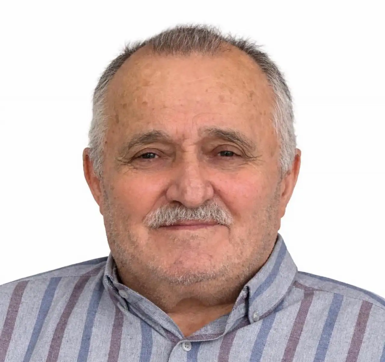 Doğubayazıt bir değerini daha kaybetti: Hacı Mehmet Nuri Eryılmaz hayatını kaybetti