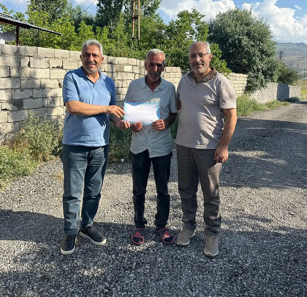 AK Parti Doğubayazıt'ta köylerde üye ziyaretlerini sürdürüyor