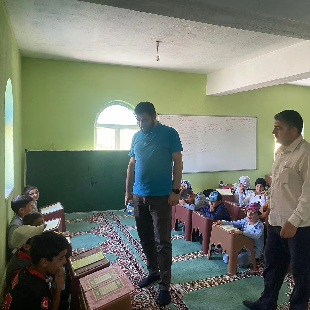 Diyadin'de yaz Kur'an kurslarına anlamlı ziyaret