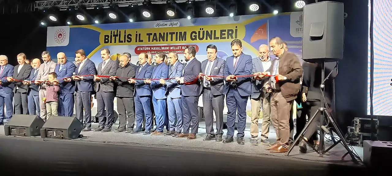 Ahlat Belediyesi, Bitlis Tanıtım Günleri'nde Hemşehrilerini Ağırladı