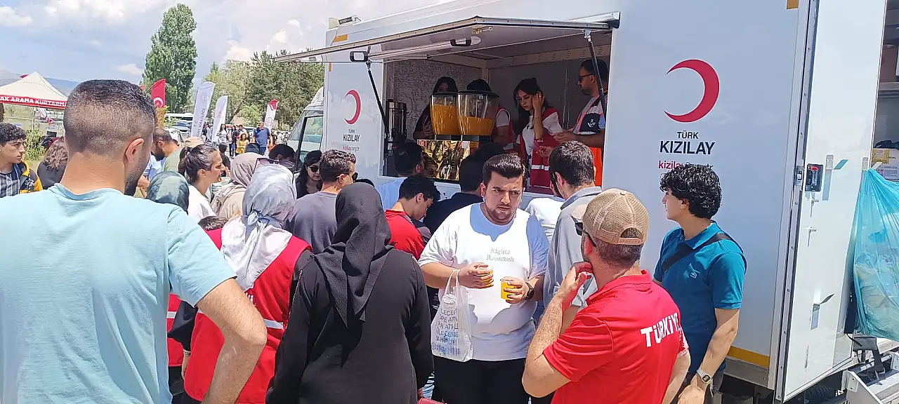 Kızılay, Enduro ve ATV Şampiyonası'nda vatandaşların yanında oldu