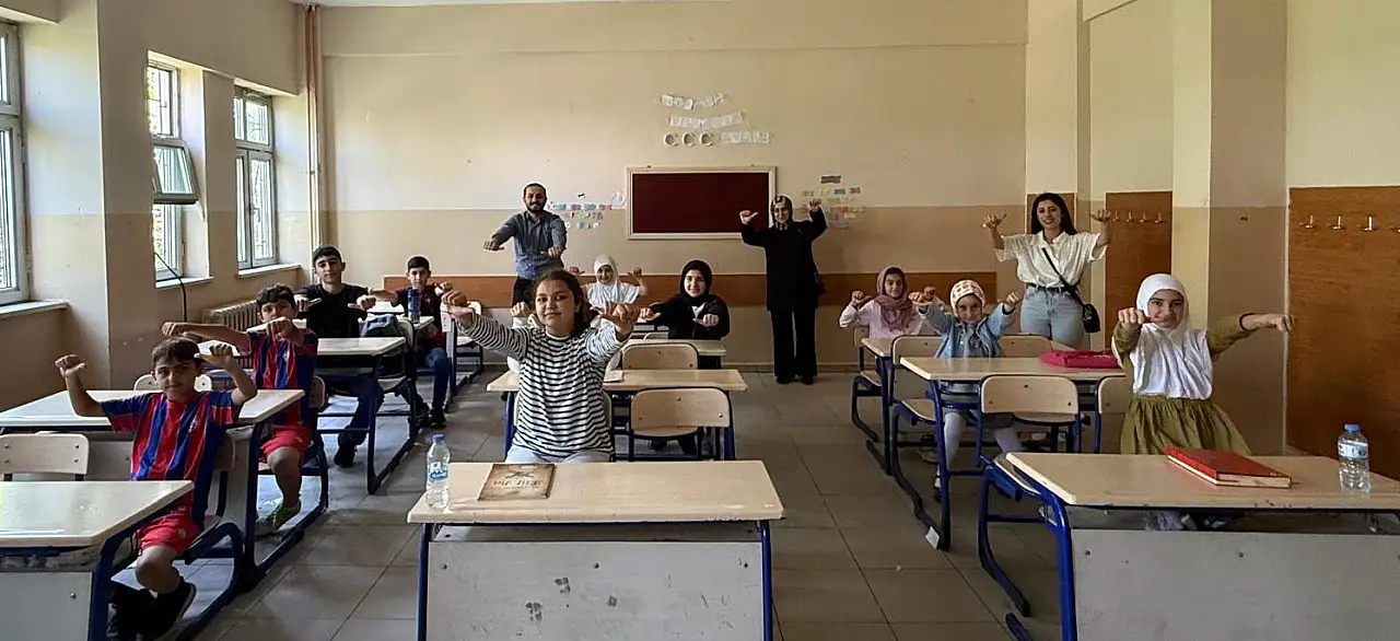 TÜGVA Ağrı yaz okulları başladı
