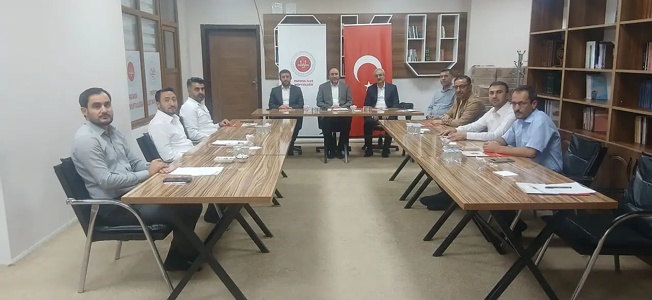 Ağrı'da ilçe müftüleri Patnos'ta bir araya geldi