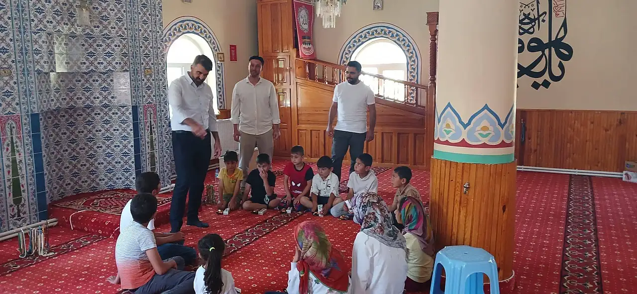 Taşlıçay'da Yaz Kur'an Kursu öğrencilerine anlamlı ziyaret