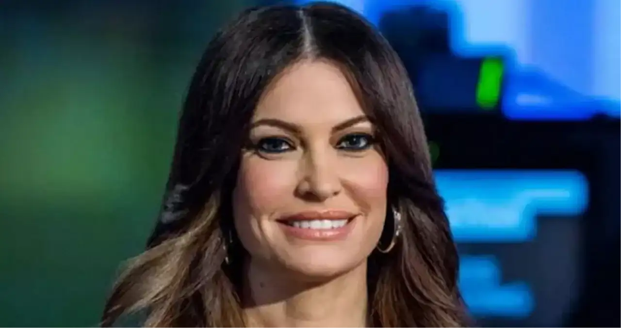 Kimberly Guilfoyle kimdir? Yunanistan Büyükelçisi Kimberly Guilfoyle kaç yaşında, nereli, siyasi kariyeri? Kimberly Guilfoyle, Şükran Günü kutlamalarında ne giydi? ABD Büyükelçisi Kimberly Guilfoyle Şükran Günü Kıyafeti!