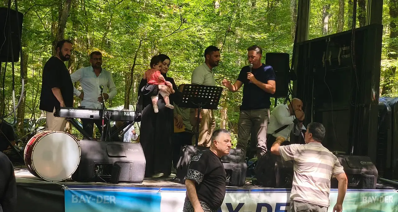 Bayder Pikniği hemşehrileri buluşturdu! Hasret halaylarla sona erdi