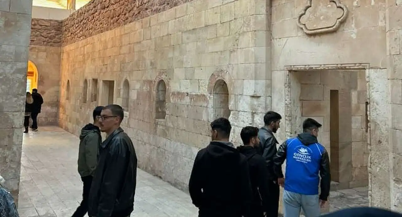 Doğubayazıt Gençlik Merkezi, öğrencileri tarihle buluşturdu