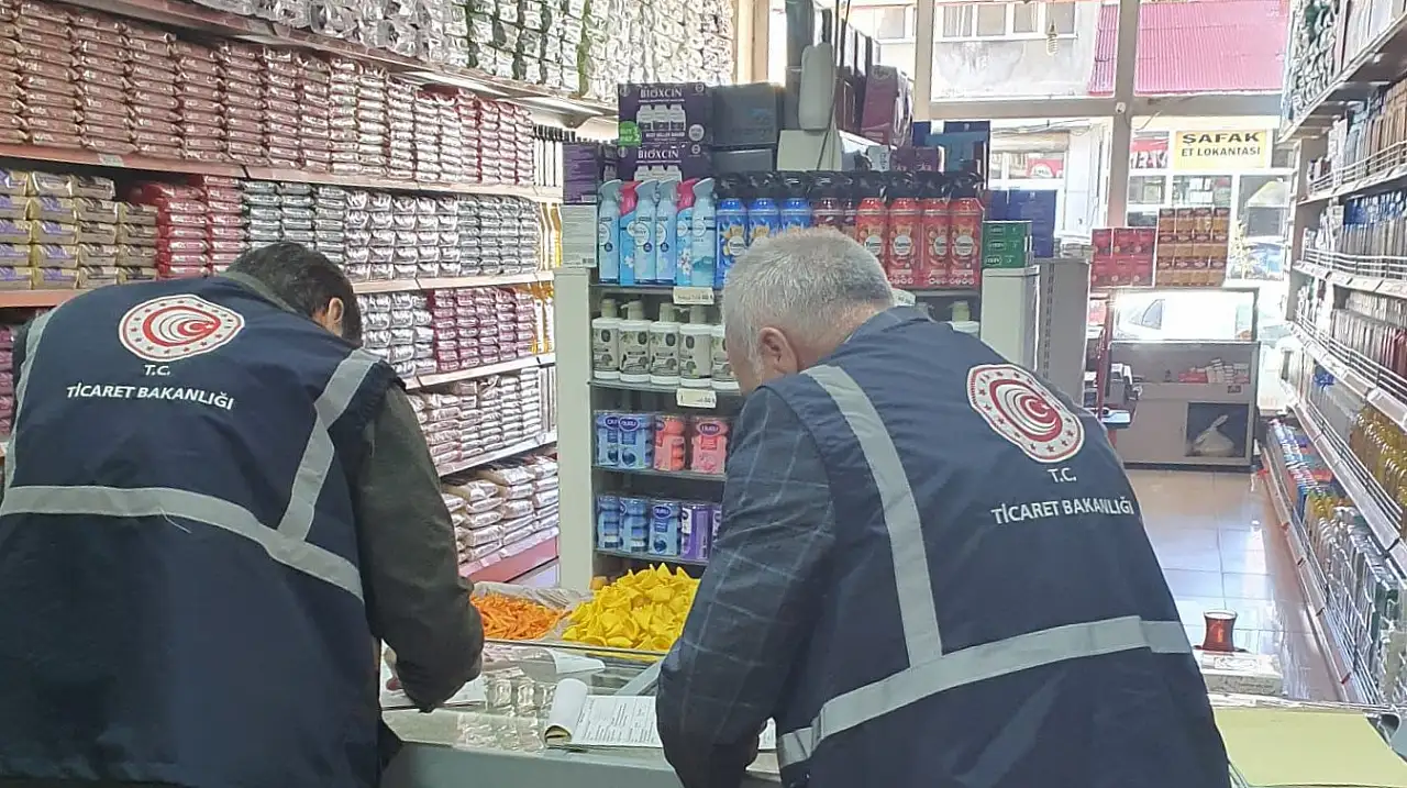 Taşlıçay'da market denetimlerinde 1.575 ürün incelendi