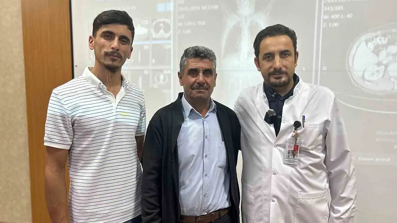 Yapay zekâ, kanser tedavisinde hekimlerle yüzde 76 uyum sağladı: Van'da çığır açan araştırma gerçekleştirildi